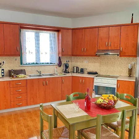 Evaggelias Tatil Evi Gavalochori